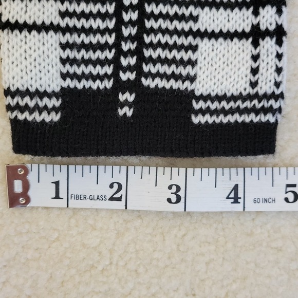 Ava Couture Wrap Sweater NWT Women Large Shall Collar Acrylic Black White Chunky - Picture 8 of 12